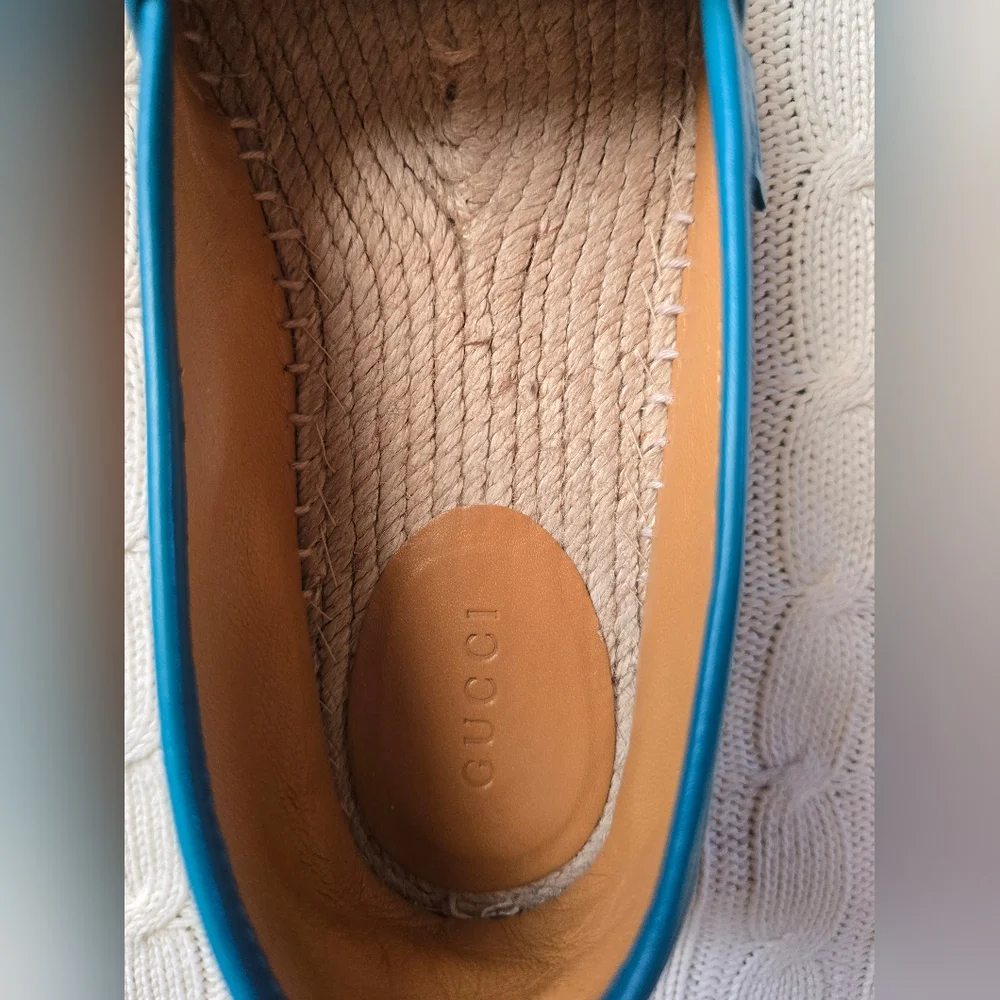 Gucci Lillibeth Pony Style Espadrilles Black & White Stripe‎ Resortwear Size 39